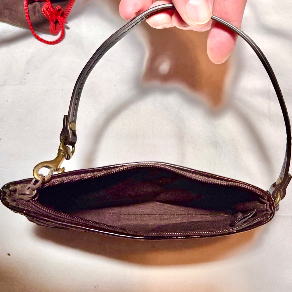 Preloved COACH brown wristlet cosmetic bag with Dust Cover - Picture 5 of 6